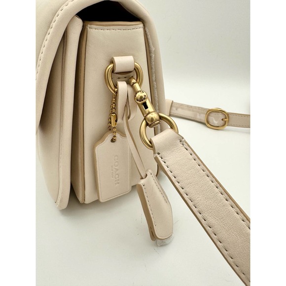 🔥Sold 🔥 Brand New! Coach Studio Shoulder Bag With Quilting in Chalk - Picture 3 of 8